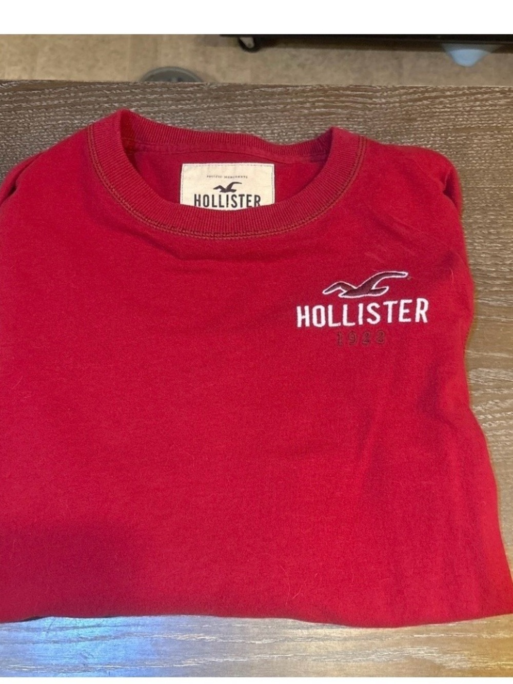 Hollister Red Long Sleeve Logo Tee - Picture 3 of 3
